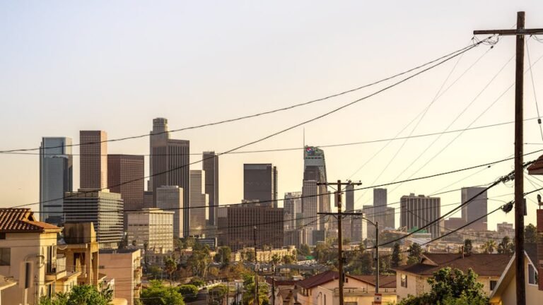 Top 10 Los Angeles Attractions: Your Ultimate Budget Travel Guide