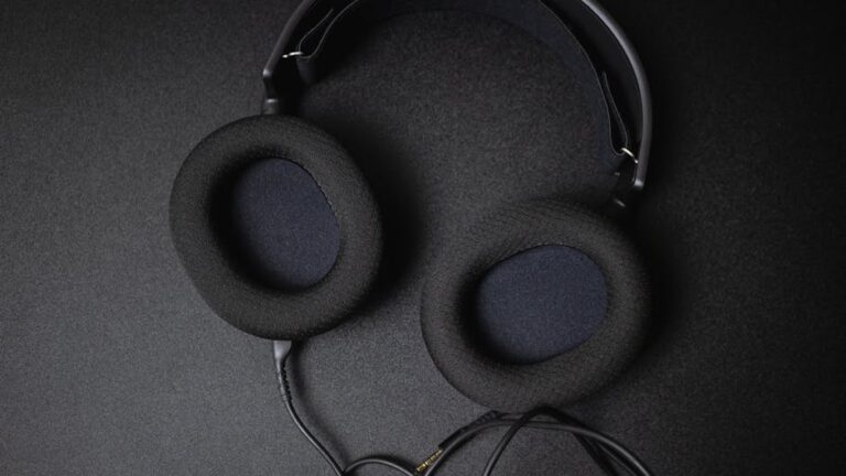 SteelSeries Arctis Nova Pro Wireless: The Ultimate Premium Travel Headset for California?