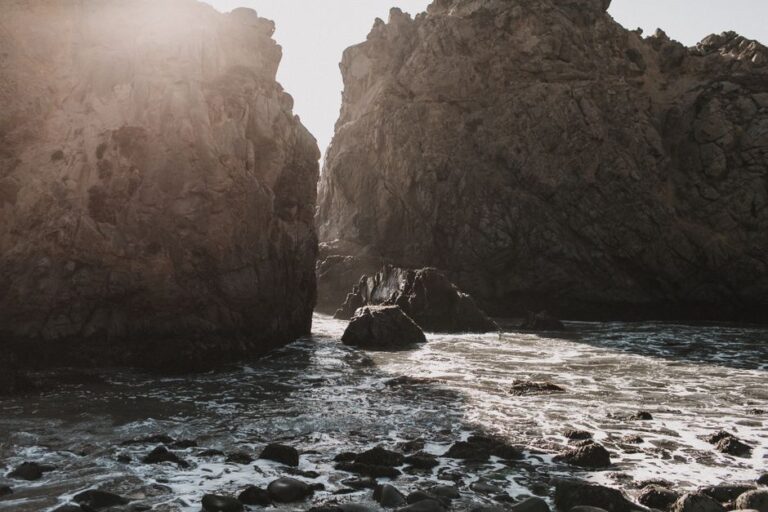 California's Dynamic Coastlines: Exploring Geological Shifts & Ancient Prophecies
